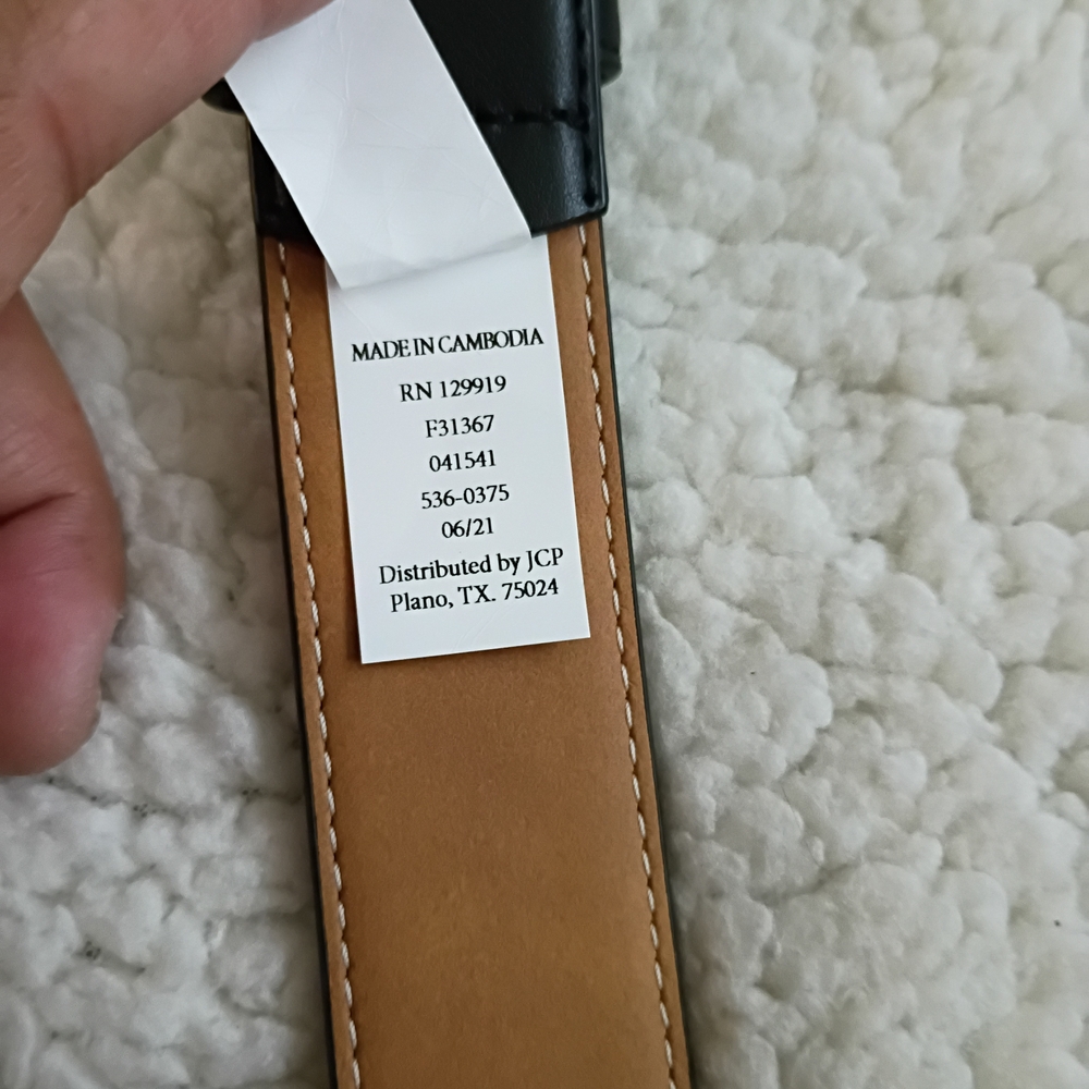 Stafford Big & Tall Black Tan Faux Leather Belt - Picture 4 of 4